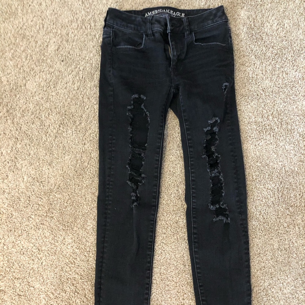 super cute black american eagle size 00 jeans!